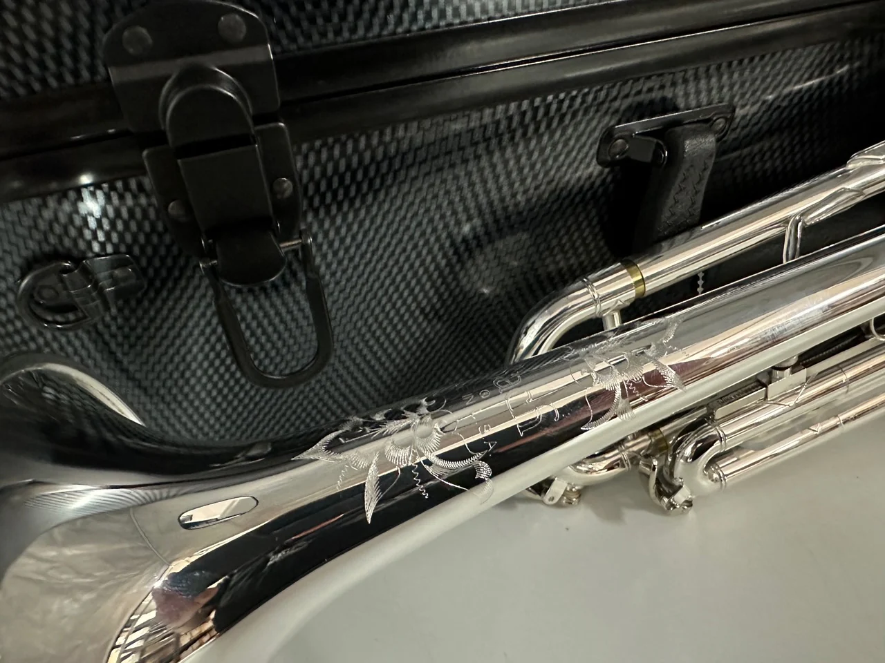 Bach Intermediate Silver-Plated Trumpet TR200S - Image 2