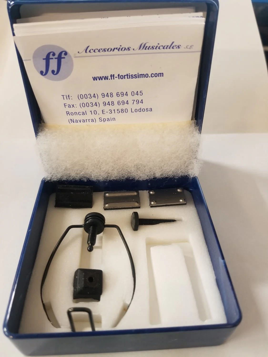 ff Large Black Saxophone or Clarinet Ligature - Image 5