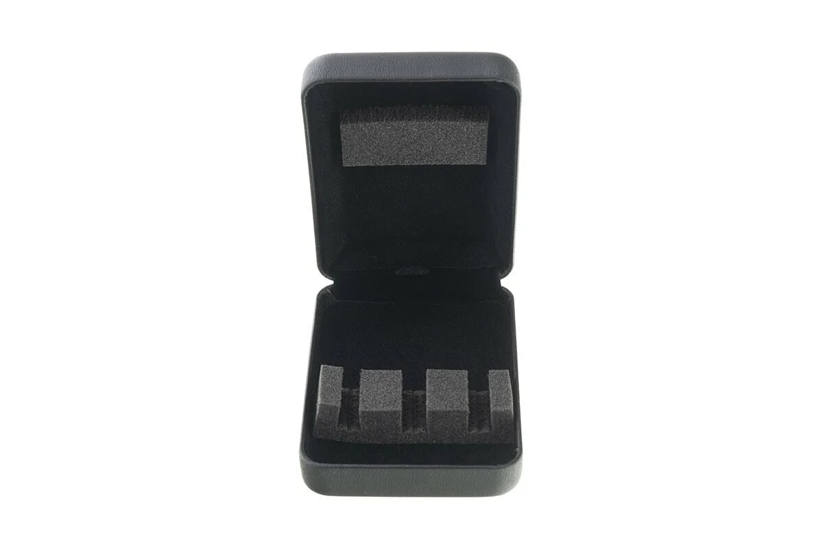 Hodge Bassoon 3 Reeds Black Leather Reed Case - Image 3