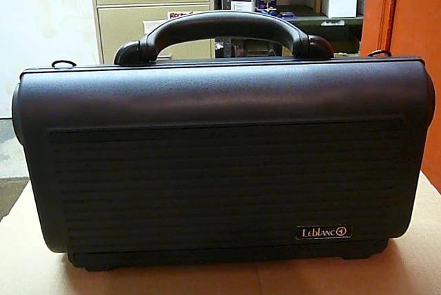 Leblanc Bb Clarinet 7242 - Image 5
