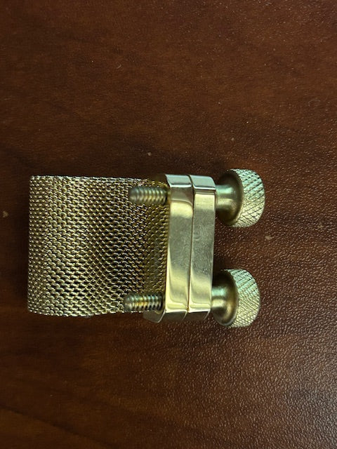 Oleg Ligature #04 - Matte Gold - for Metal Tenor or Alto Sax Mouthpieces - Image 5