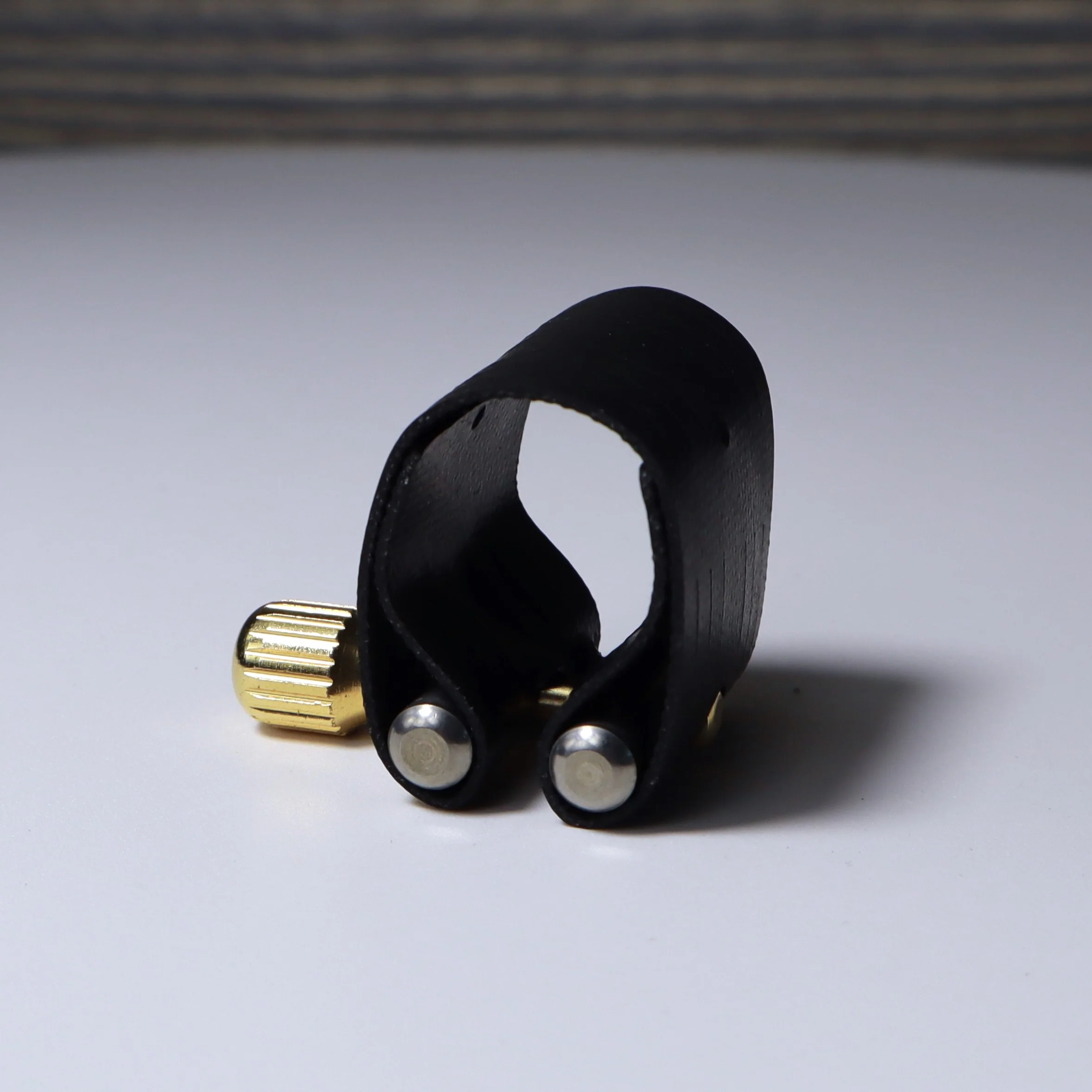 Rovner Soprano Slim / Alto X. Slim Metal Ligature Dark 1MB - B-STOCK - Image 3