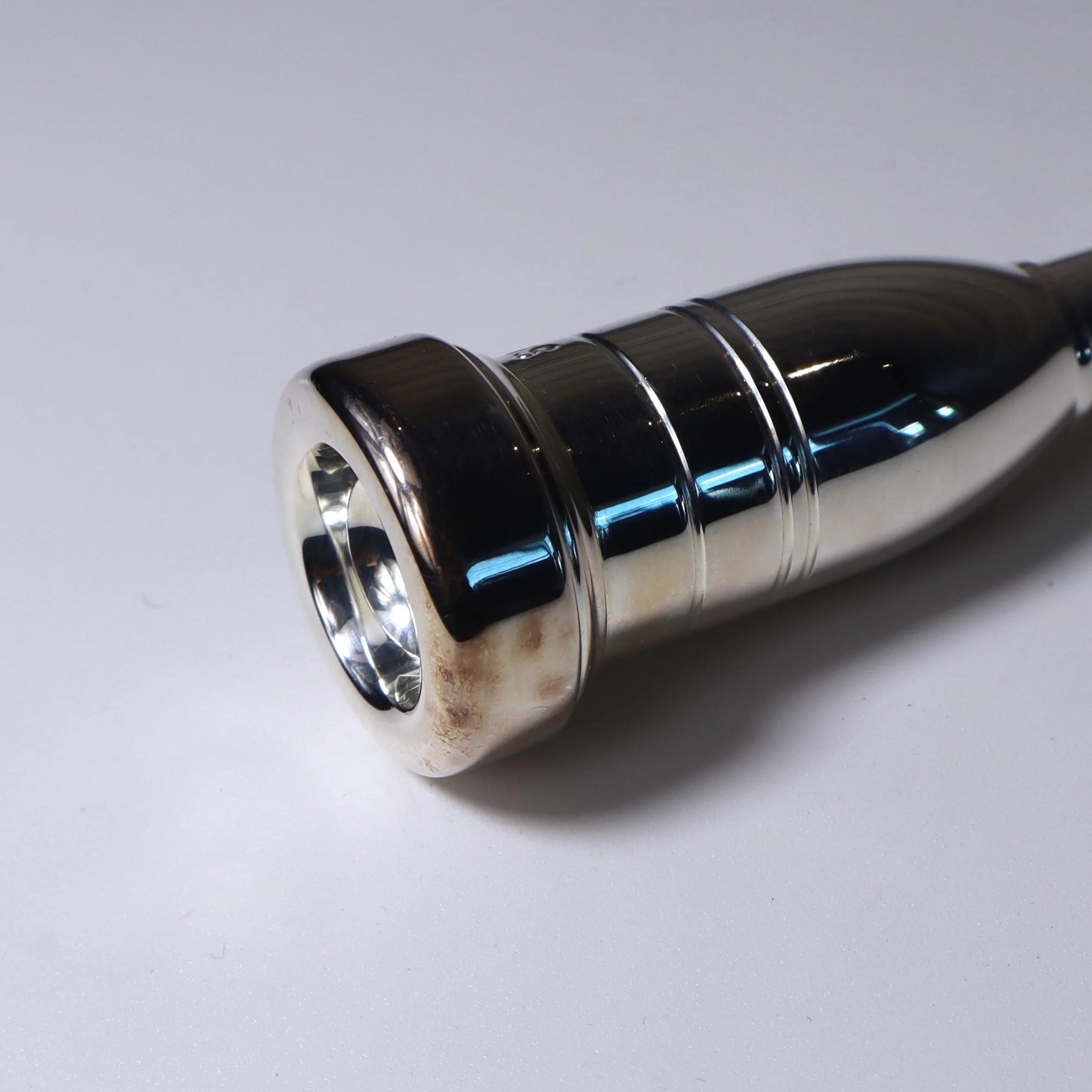 Schilke Heavyweight Trumpet Mouthpiece 16C4 HEAVY - B STOCK - Image 4