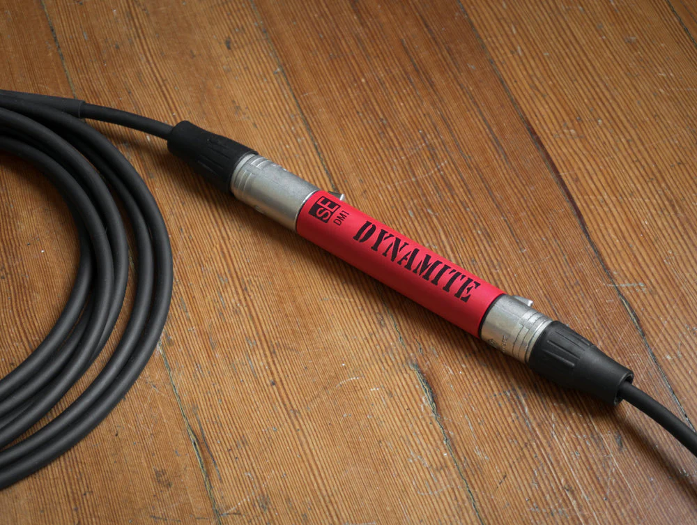 SE Electronics Dynamite 1CH Active Inline Preamp - Image 4