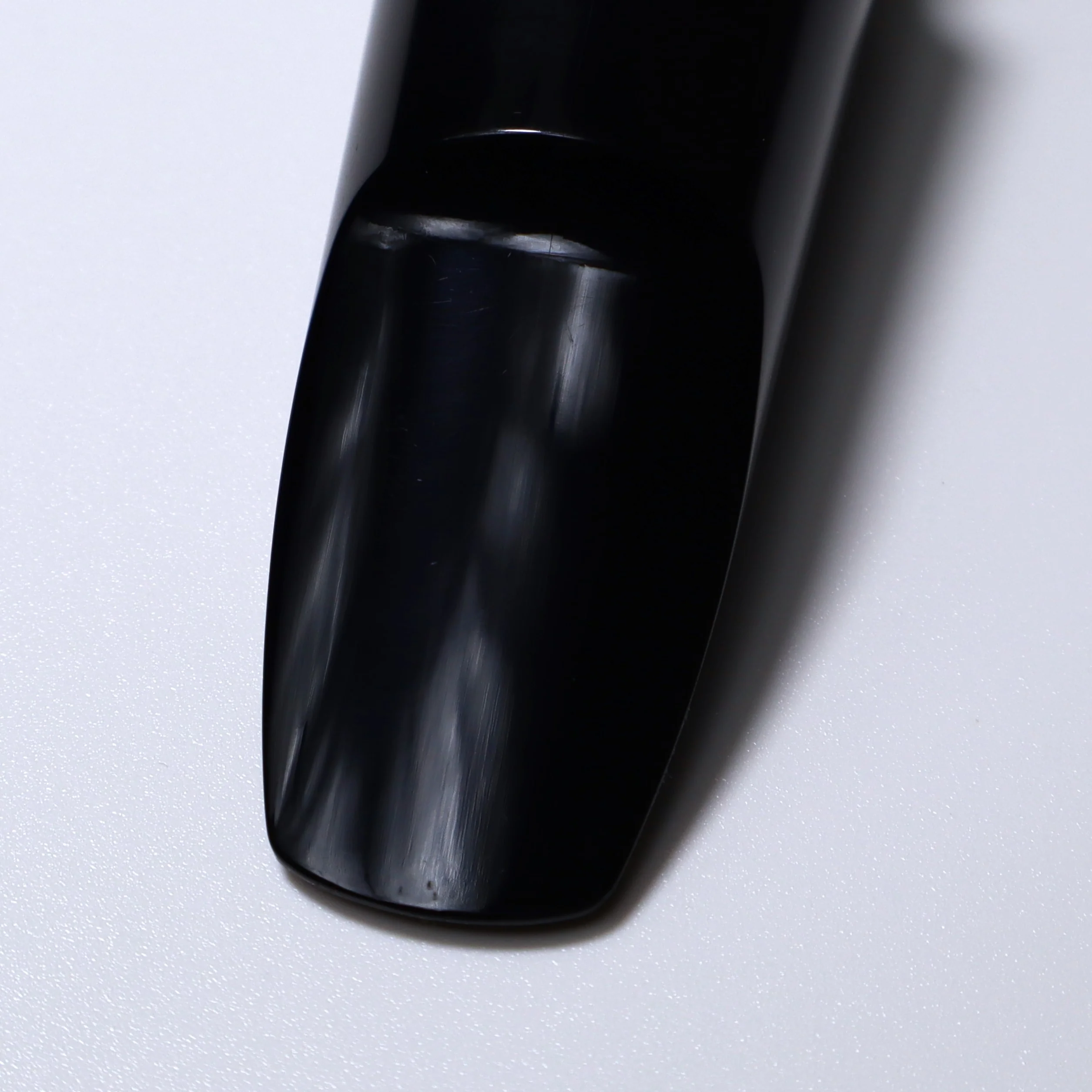 Selmer Golden Tone Alto Saxophone 3 Hard Rubber Mouthpiece - B-Stock - Image 5