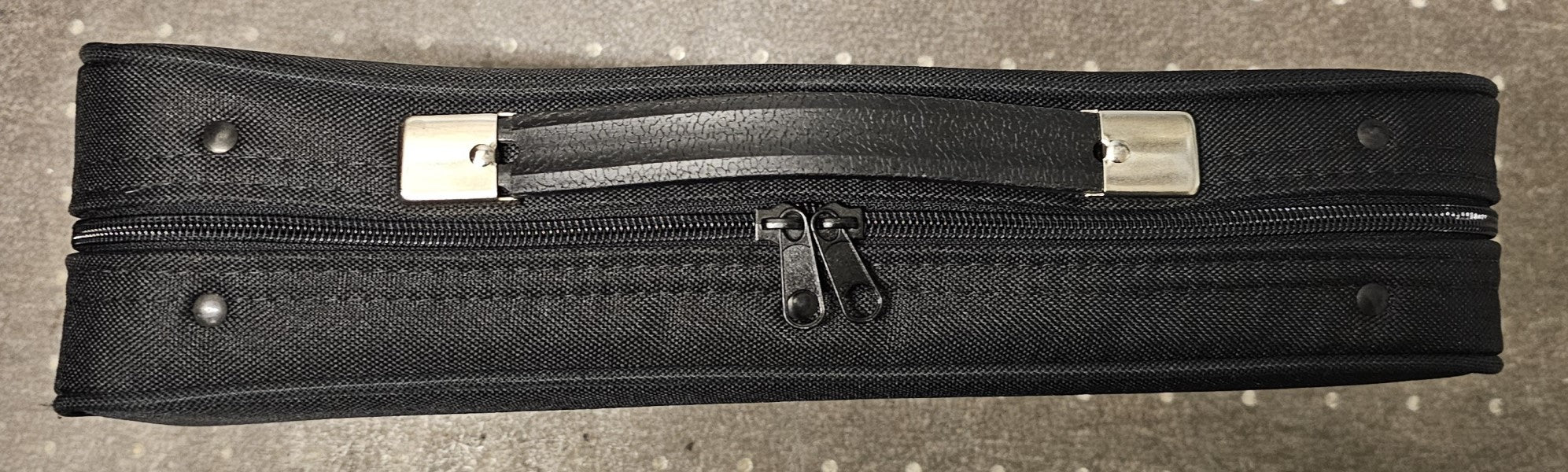 Selmer Paris Light Case Single Bb Clarinet - 5015 - Image 4