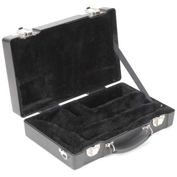 SKB Rectangular Bb Clarinet Case Model SKB-320 - Image 3