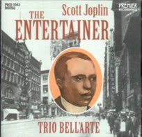 The Entertainer - Elaine Comperone