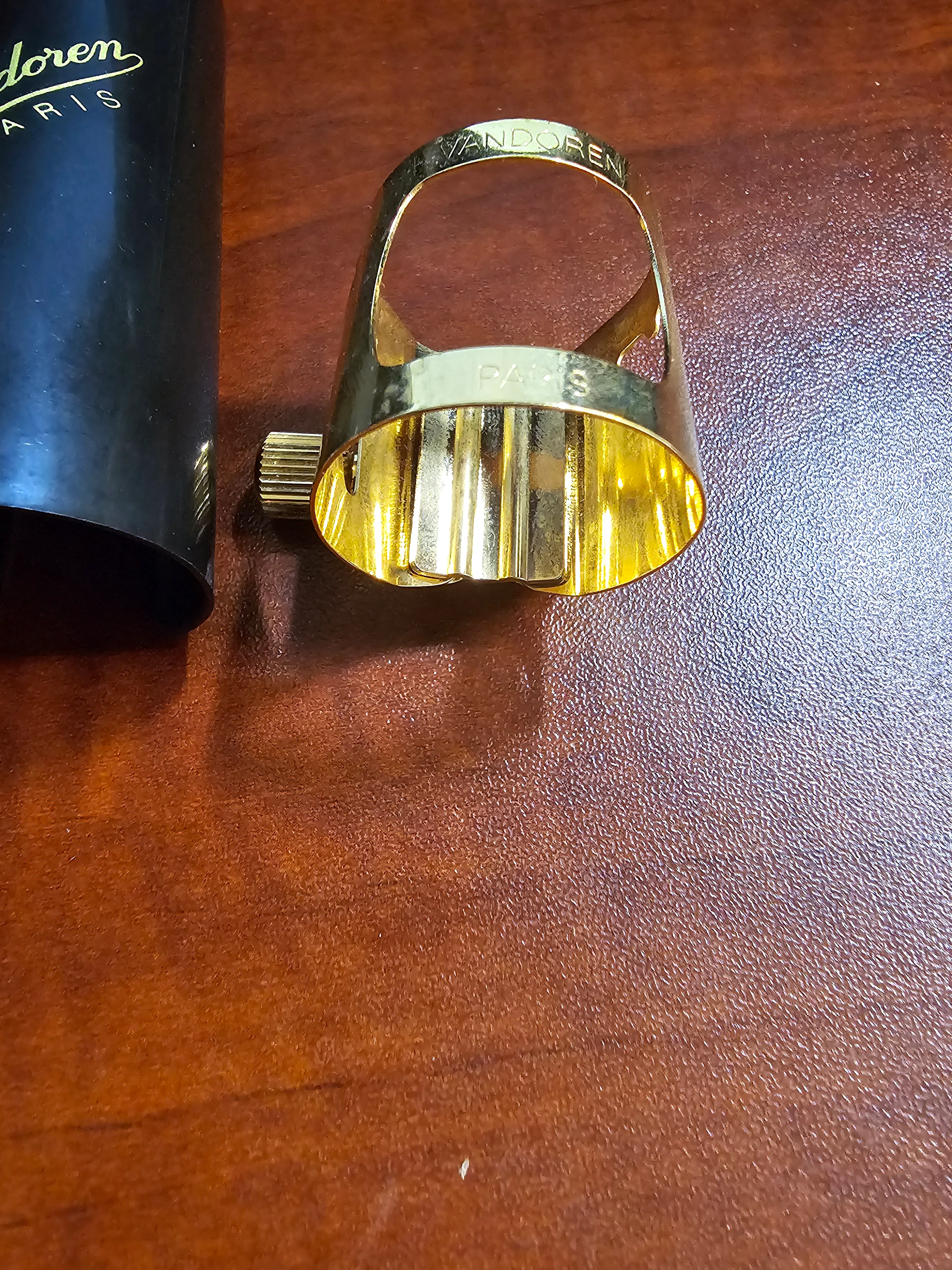 Vandoren Optimum Alto Sax Gold Plated Ligature B-Stock - Image 2